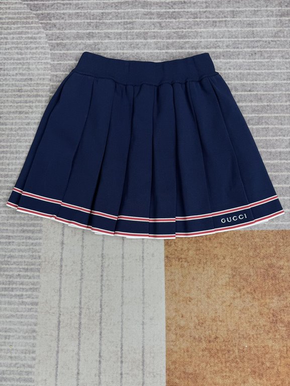 Gucc 2024 Summer New Pleated Half SkirtCounter newest ~ with the original gift box   full set of packaging, top quality. yb fixed weaving and dyeing fabrics, the choice of imported machine weaving, on the upper body is q