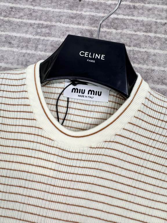 Miumi 2024 Summer New Striped Knit DressesCounter newest ~ with the original gift box   full set of packaging, top quality! yb fixed weaving and dyeing 95% cotton  5% nylon, soft and comfortable on the upper body, chest 