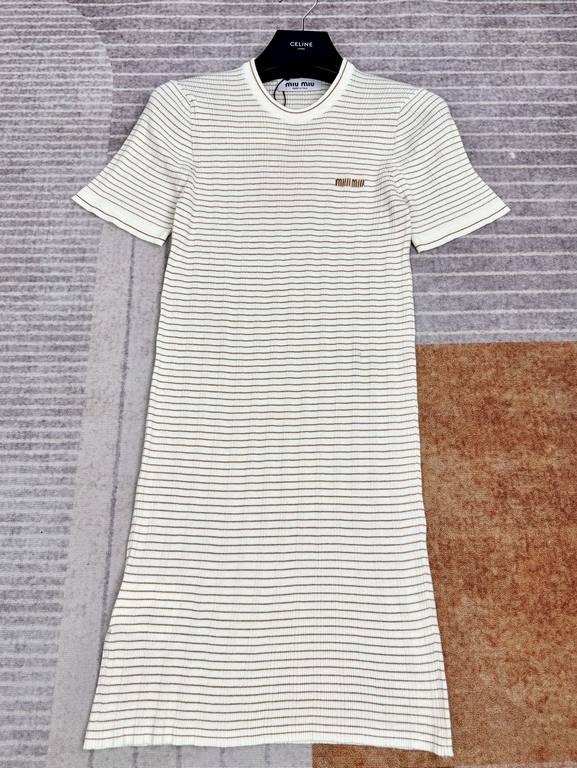 Miumi 2024 Summer New Striped Knit DressesCounter newest ~ with the original gift box   full set of packaging, top quality! yb fixed weaving and dyeing 95% cotton  5% nylon, soft and comfortable on the upper body, chest 