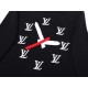 P2501v 2023 New This is a very low volume collection Clock Logo Sweater Clock Pattern Appliqué Pullover features an appliquéd clock pattern on the front and back of the classic 1v logo, and certified merino wool for a ri