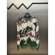 450 Lv Camo Mosaic Studded Embroidered Knit SweaterMade from 100% wool, this jacquard knit, wool-blend fabric is designed with a camouflage mosaic pattern on the body, the brand's English logo embroidered on the chest, t