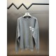 p375 Loewe Love Heart SweaterThe fabric is comfortable and soft, the classic chest heart LOGO, two colors one to one must be dyed, there is no little color difference! In and out of the counter without pressure!Size s m 