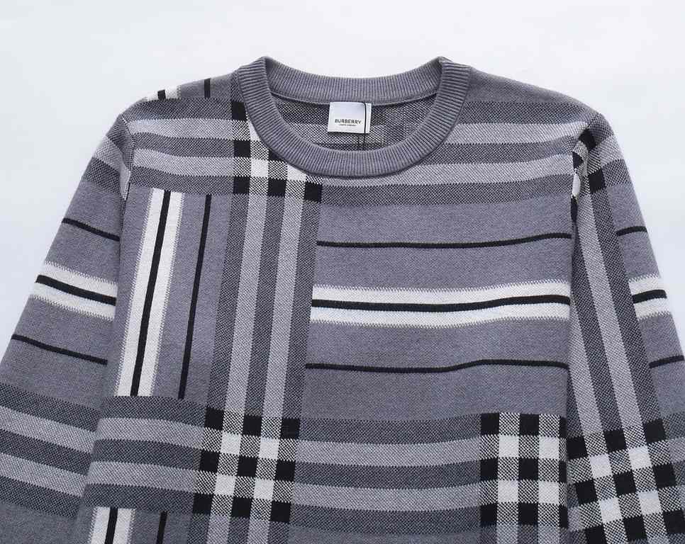 265Burberry Burberry BBR23SS Plaid Patchwork Stripe Knit Crew Neck SweaterOriginally purchased at 11,200, 72% wool 28% synthetic fiber, original four colors of fixed-dye yarn.12-needle imported computerized loom, the who