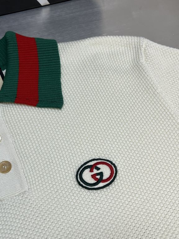 p305 Gucci Chapel Knit Polo ShirtOriginal color-coordinated dyeing wool, embroidery process, the logo using imported custom embroidery thread, with a glossy feel, creating a three-dimensional relief embroidery effect, br