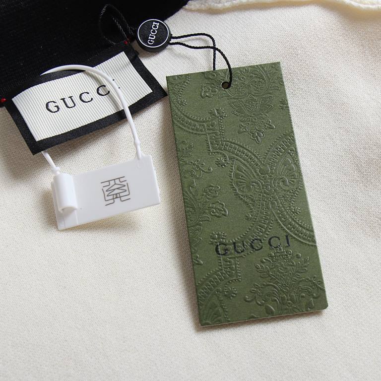 P250 [GUCCI] Gucci Small Label Embroidered Single Breasted Long Sleeve Sweater JacketColor-coded wool blended cotton yarn, high grams of high-density ultra-high quality, soft and delicate wool skin-friendly, soft and sil