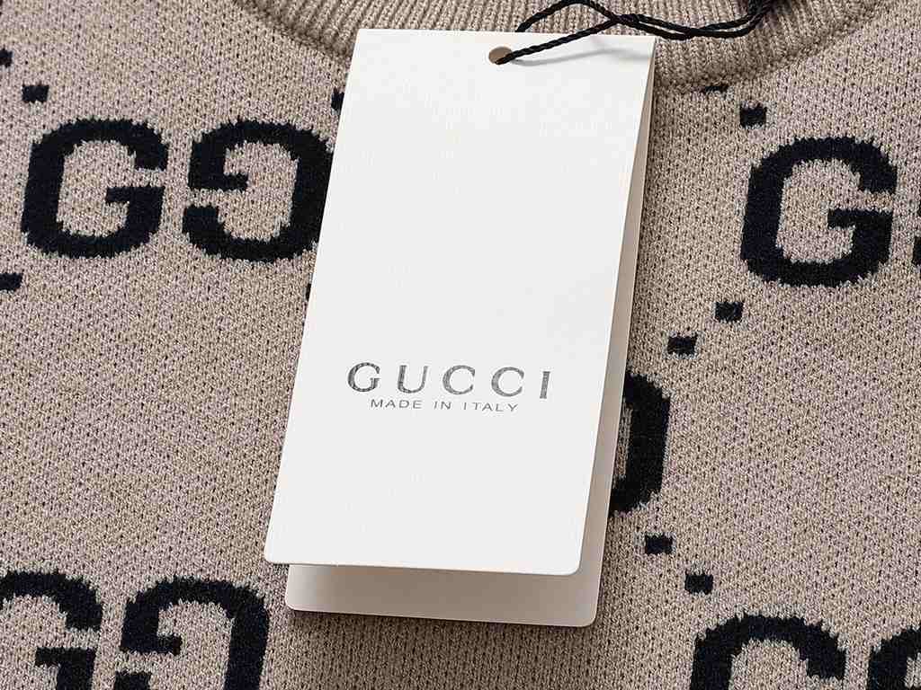 P260 (top of the line version) Distinctive cartons)Style Gucci Gucci Double G Full Print Customized Wool SweaterColor picture colorSize XS-LMaterial woolAccessories full set of customized accessoriesGender-neutral Unisex