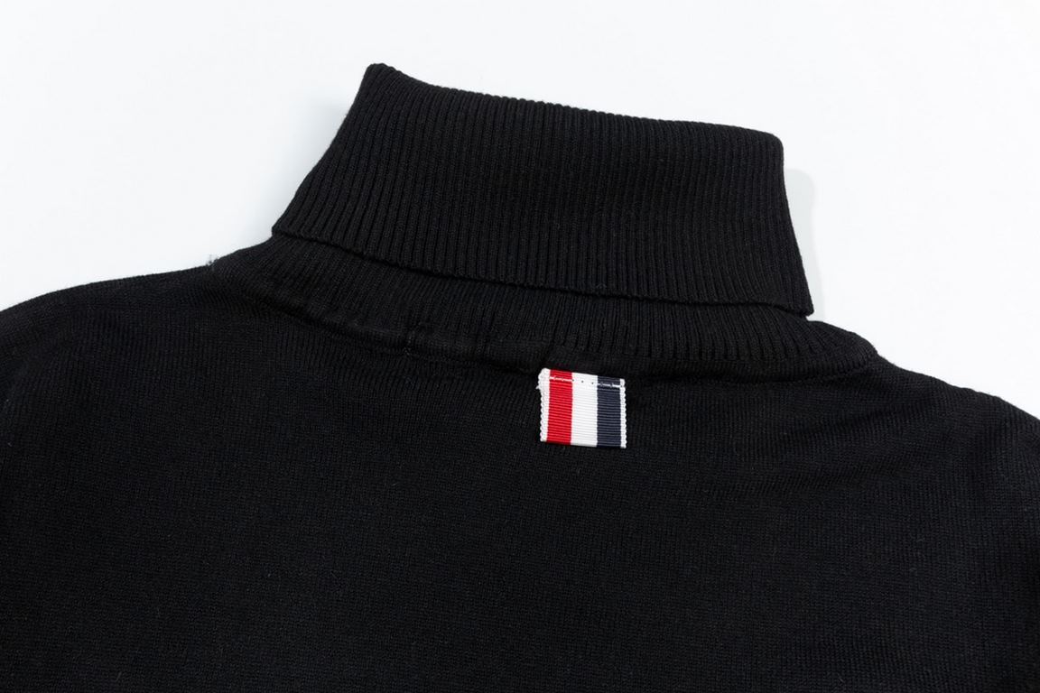 280Thom Browne   Thom Browne turtleneck classic sweaterTB classic four-bar basic style year after year are wearing the classic models must choose the quality of   all of the color fixed dye containing wool cotton yarn, s