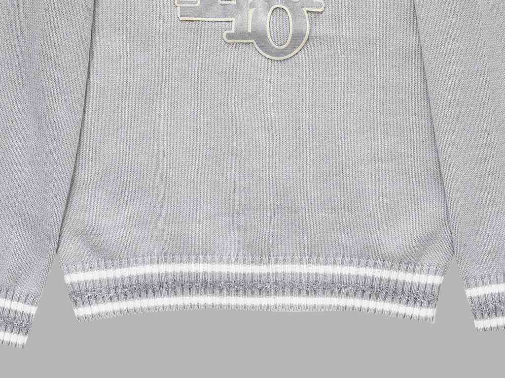 P270 (top of the line version) Distinctive cartons)Style Dior Monogrammed Customized Wool SweaterColor picture colorSize S-XXLMaterial woolAccessories full set of customized accessoriesGender-neutral Unisex