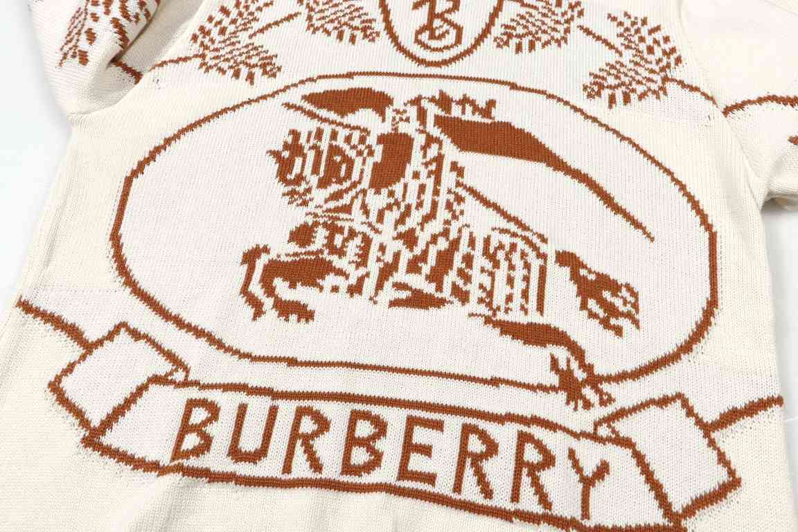 p280Burberry BURBERRY Hooded War Horse Wheat Fringe Jacquard Knit Sweater SweaterColor apricot brown dark blueSize S M L XL XXL