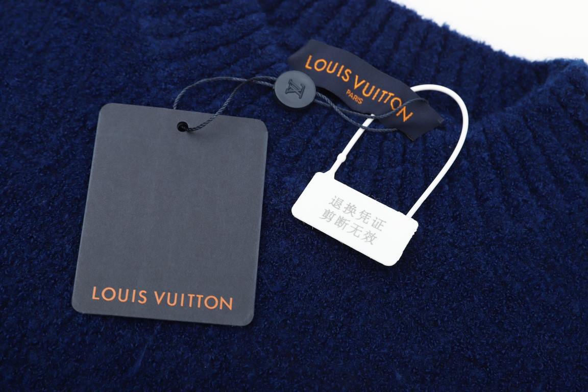 P260lv 2021 new front and back big logo sweater 37% wool 10% yak velvet 53% polyester fiber dyeing royal blue wool with cowhide loop yarn wireless close to the original feel very warm and comfortable Hanging the market c