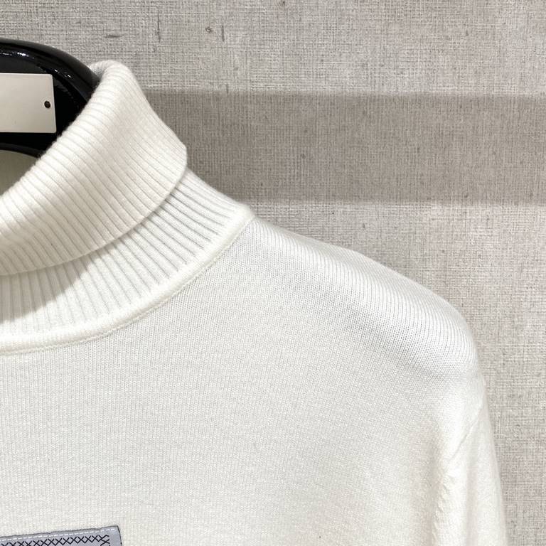 Support after-sales after the yearBurberry, 2023 new high-neck wool sweater has a delicate and soft feel, can be directly in contact with the skin, so that the warmth of the yarn changes out of the delicate texture, the 