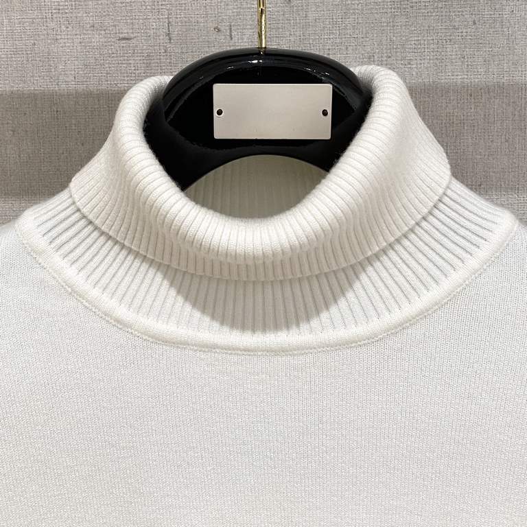 Support after-sales after the yearBurberry, 2023 new high-neck wool sweater has a delicate and soft feel, can be directly in contact with the skin, so that the warmth of the yarn changes out of the delicate texture, the 