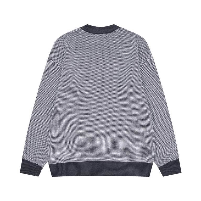 270Model No. T18New LOEWE Loewe 22ss latest stunning hemp grey patchwork jacquard round neck sweater YYDS stunning color is not old-fashioned!- Introduction Founded in 1846, the luxury leather goods brand LOEWE, innovati