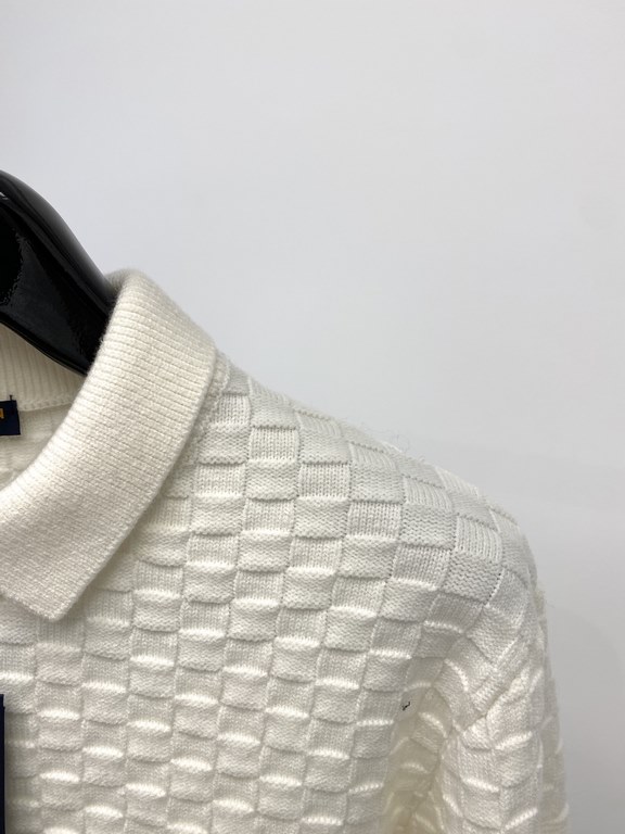 Support for after-sales after the yearLouis Vuitton, 2023 new wool sweater has a delicate and soft feel, can be directly in contact with the skin, so that the warmth of the yarn changes out of the delicate texture, the t