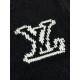 p415 LV large logo appliquéd sweaterThe color of the wool yarn is fixed dyeing, and the logo is difficult to weave with 9 wool yarns into one yarn! Neckline position threaded in the middle to add high elasticity rubber b