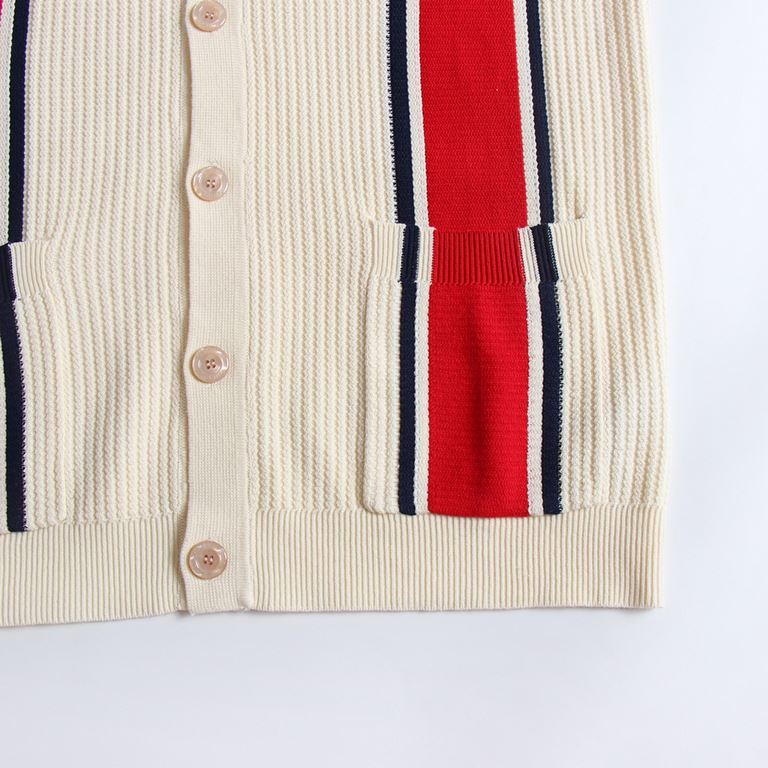 072# P 265 [GUCCI] Gucci Small Label Embroidered Single Breasted Long Sleeve Sweater CoatColor-coded wool blended cotton yarn, high grams of high-density ultra-high quality, the wool is soft and delicate skin-friendly, s