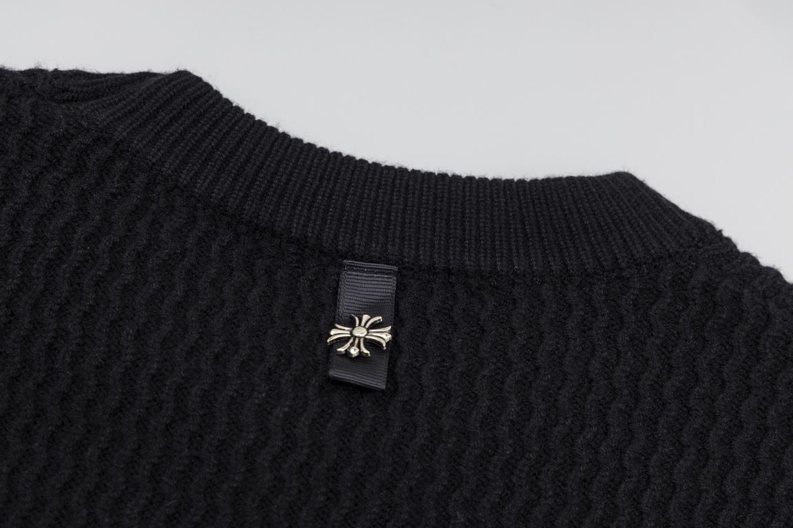 P230Chrome Hearts CH Chrome Hearts Wave Print Jacquard Long Sleeve SweaterFour strand mixed jacquard with wave patternCustomized leather tags, each one molded and pressed into the tag.Hardware on back panel Original fabr