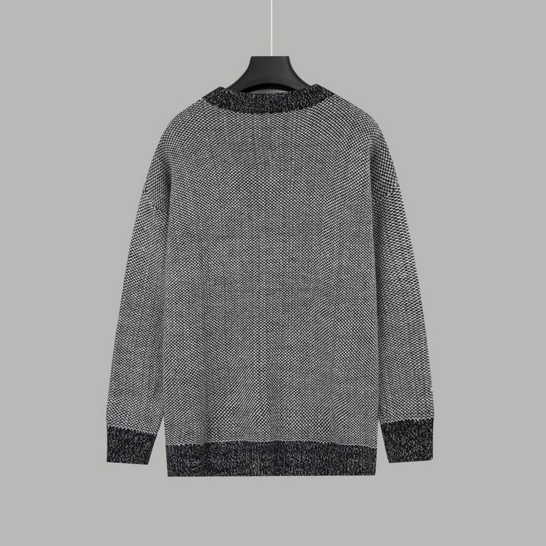 P230LOEW Loewe colorblocked jacquard long sleeve sweaterBlack and white double stranded yarn whole piece V jacquardRibbed with mixed wool processEnriches the front design with the same color scheme Original fabric 97% co