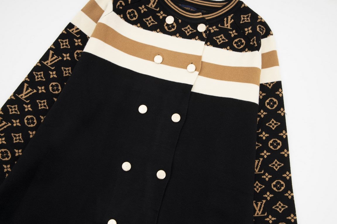 255Model No. C25LV Louis Vuitton FallWinter Exclusive Old Flower Logo Knit Cardigan JacketElegant this piece is also cardigan This small cardigan casually collocation do not too absolute son Adopted wool blended delicate