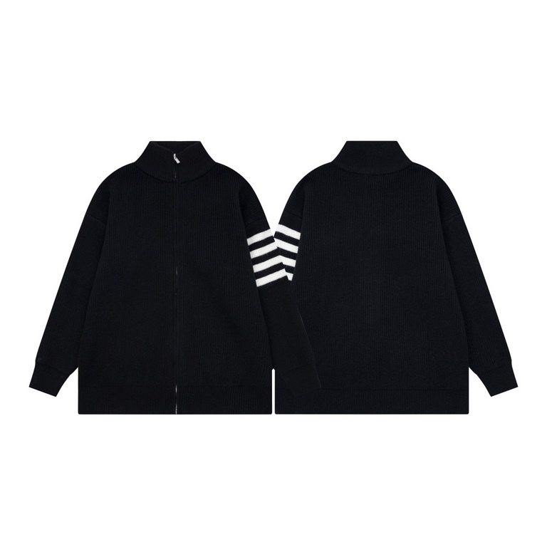 285Model Number C64THOM BROWNE Tom TB Classic 4-Stripes Couple's Knit JacketYarn selection soft and comfortable, not tied up up to 1.7 pounds of grams on the upper body versatile good-looking very heavy proper high quali