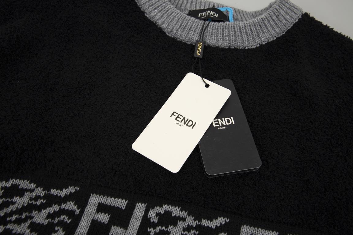 P225FEND Fendi lambswool jacquard long sleeve sweaterLamb's wool and lambswool half-patch fabric is soft and delicate.Partial jacquard design, front and back alignmentSize XS S M L Original Fabric 45% Lamb's wool, 45% La