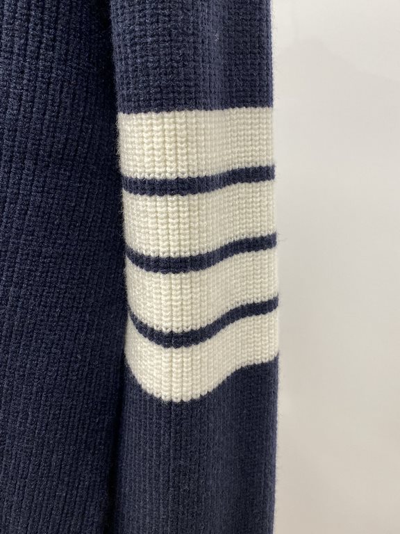 Support for after-sales after the yearTB, 2023 new wool sweater has a delicate and soft feel, can be directly in contact with the skin, so that the warmth of the yarn changes out of the delicate texture, the top craftsma