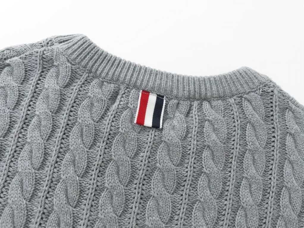 P230Thom Browne   TB Striped Twist Pullover Crew Neck Knit Sweater Jacquard Four Bars (Men's and Women's Sweater)colorwhite gray blueYardage0 1 2 3 4