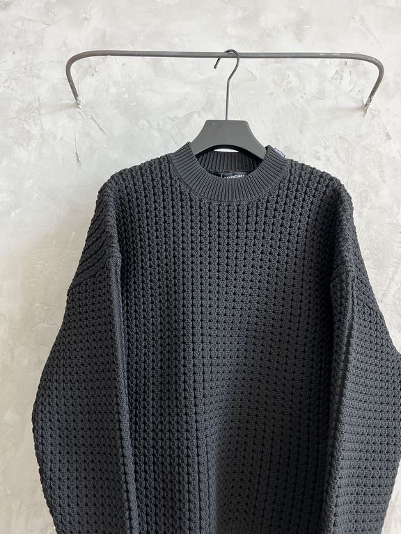 P330Parisian Balenciaga new 23FW BLCG collar label sweater black men and women with the same modelsProcess description knitted ribbed hem and cuffs using 12 knitting machine to do single-sided process its shrinkage size 