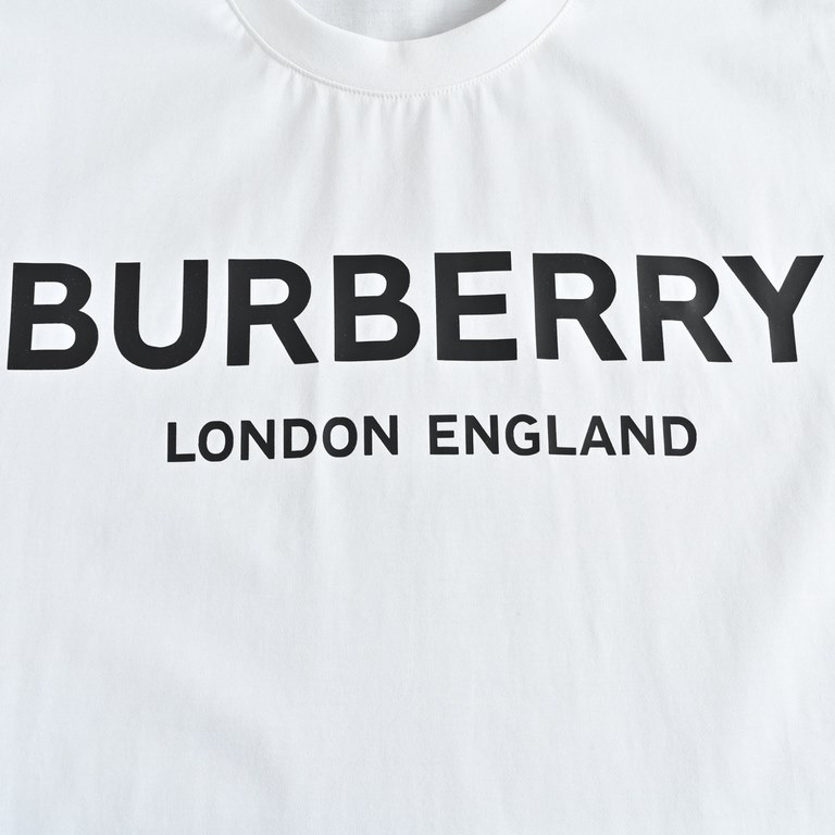 BurberryBurberry Classic Letter Print Short SleeveGenuine 11 playing version, collar ribbed with 1x1 pull frame thread, 60 count double strand mercerized cotton fabric, chest Bailinda embroidery machine ultra-high densit