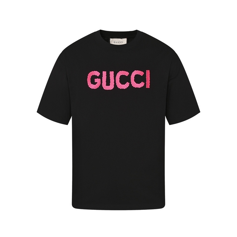 GUCCl Gucci 24S Early Spring New Pink Logo Letter Embroidered Short Sleeve T-ShirtGucc can be too good! Highly recommended! Super crispy Chill comes with a lazy cozy atmosphere is very wild  using high-density imported e