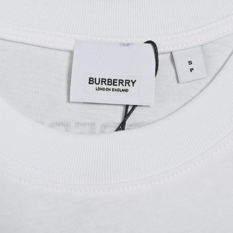 BurberryBurberry 22ss Fawn Print Short Sleeve2022SS new BBR short-sleeve T-shirt with printed fawn and small letters on the back side print, trendy and low-key simplicity. Cotton fabric texture comfortable soft and breat