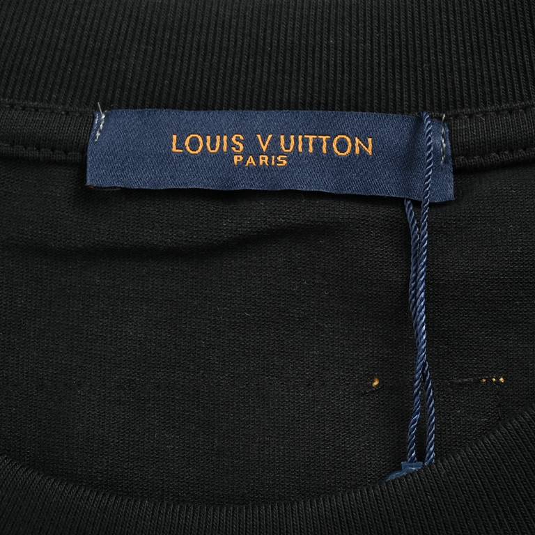 Louis Vuitton 24ss Old Flower Ink Gradient Print Short SleevesCustom weaving and dyeing 260 grams of imported original fabrics, with 32 count 1 × 1 cotton cover silk ribbing.Counter purchase, but also the season's main e