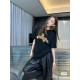 #The upper body effect#GucciSummer new, the year of the dragon limited to small dinosaurs letters logo print round neck short sleeve T-shirt, the year of the dragon as the theme of good luck, the front decorated with Guc