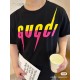 #The upper body effect#GucciSummer new, blade lightning print round neck short-sleeved T-shirt, yellow rose red with color printing models, grams 260g, feel soft and delicate and solid than the general cotton fabric, com