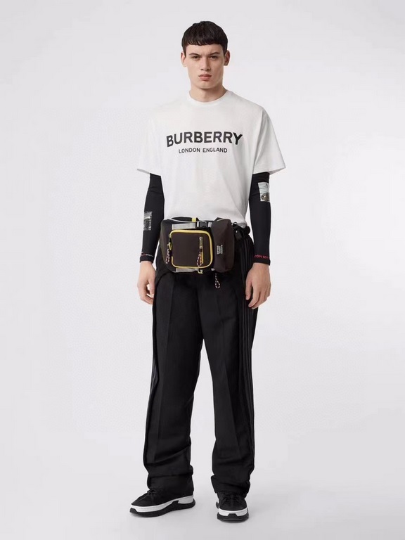 #BurberryBurberry Classic Letter Print Short Sleeve Up