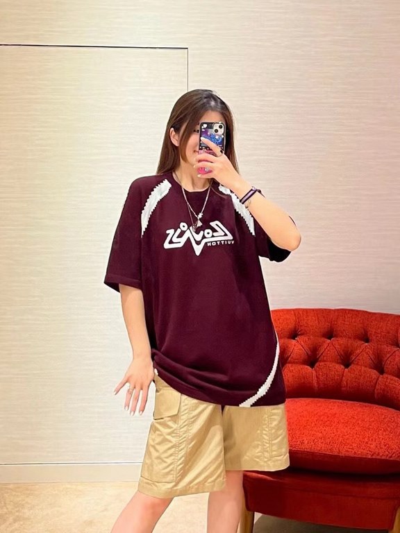 #Louis Vuitton 24ss Burgundy Appliqué Jacquard Knit Short Sleeve Upper