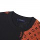 LOUIS VUITTON Louis Vuitton LV 24ss All-over LOGO Print Short Sleeve T-ShirtUsing the original board exclusive customized 300 grams of 32 count double yarn cotton fabricsThe texture is very soft and comfortable 100% diff