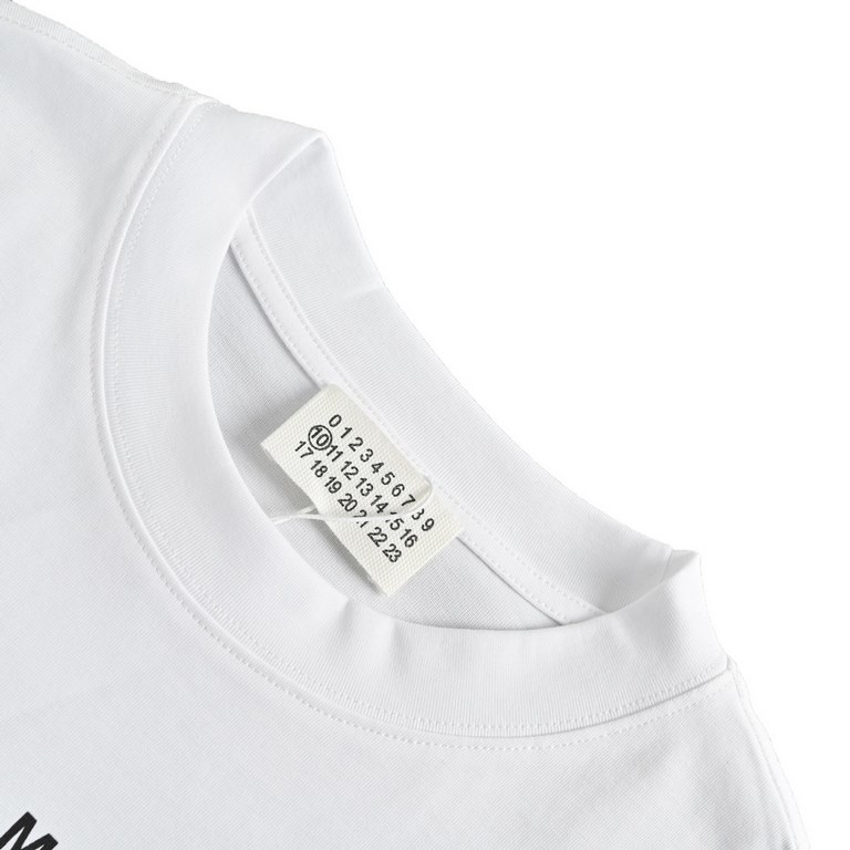 Martin MargielaMargiela 23ss Patchwork Circle Numeric Letter Short SleeveFabric custom weaving and dyeing 280g32 count double yarn fabric, wide neckline thread 300g11 cotton thread.Long wearing not deformed, fabrics from