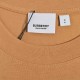 BurberryBurberry 22ss Fawn Print Short Sleeve2022SS new BBR short-sleeve T-shirt with printed fawn and small letters on the back side print, trendy and low-key simplicity. Cotton fabric texture comfortable soft and breat