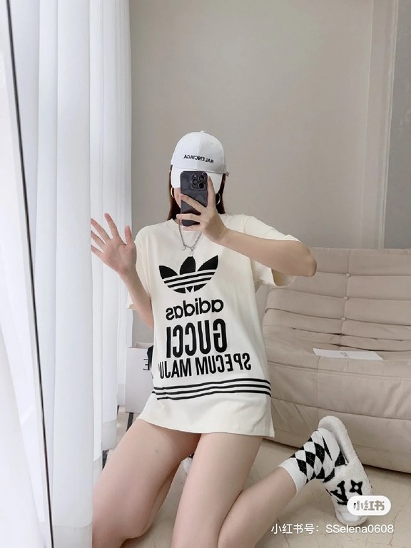 #The upper body effect#GucciSummer new Gucci  Adidas co-branded clover logo letter print round neck short sleeve T-shirt, simple Logo logo exquisite upgrade, feel very comfortable Fashion and personality Super versatile 