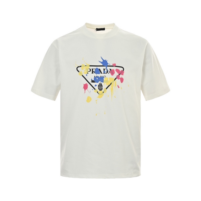 PradaPrada 24ss Colorful Graffiti Triangle Label Print Short SleeveMade of 260g double yarn cotton fabric, 280g weight after washing.Pair it with sneakers for a fresh and cozy look that's perfect for shopping and dating.