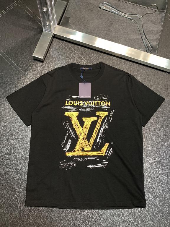 LV Louis Vuitton Exclusive new original single men's casual short sleeve high-end customized high version of the fashion versatile explosive models     imported fabrics logo pattern design on the chest feel ultra-soft an