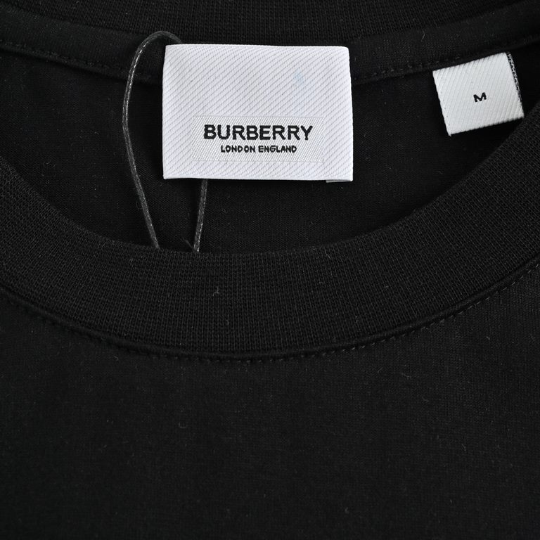 BurberryBurberry classic chest embossed TB letters short sleeveFabric for 60s double stranded double yarn 100% cotton fabrics printing using pearl pulp imported from Japan first bottoming and then printing color and then