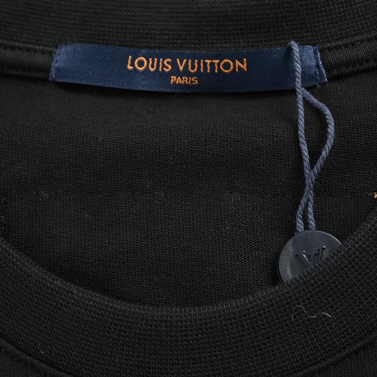 Louis VuittonLouis Vuitton Staff Limited Short SleeveThe fabric is made of 270 grams of combed cotton, printing using imported water pulp screen printing process, customized accessories, large factory production is very 