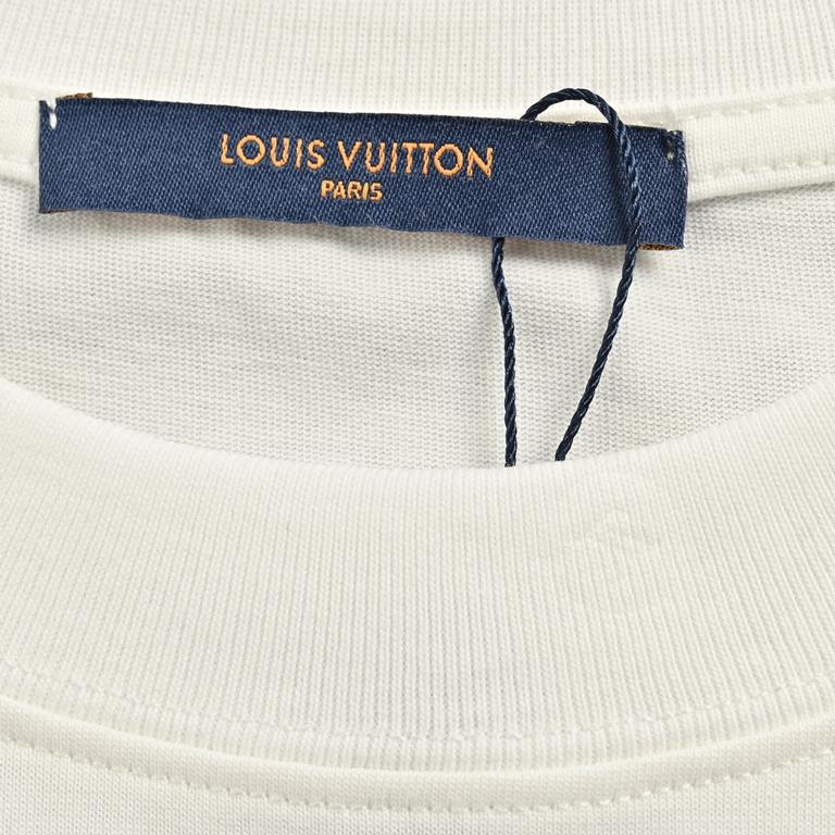 Louis VuittonLouis Vuitton 24ss City Wall Brick Print Short SleeveBasic simple versatile style, the fabric used is a high grams of knitted cotton fabric, soft and solid, full of texture, contrast, as always, the loose ve