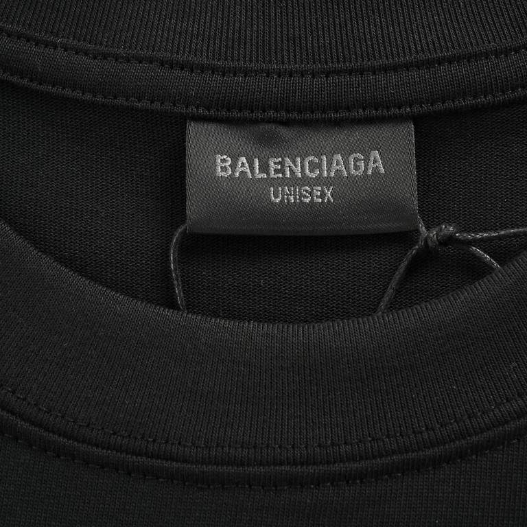 BalenciagaParisian 22ss Seven Languages Print Short SleeveThe fabric is made of 270 grams of combed cotton, custom 1  1 thread, clothing two times at the wash, the fabric is comfortable and skin-friendly, no strange feel