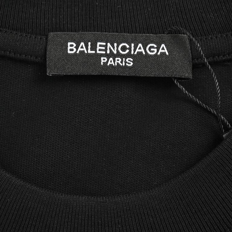 BalenciagaParisian 24ss Mottled Aged Monogram Print Short SleevePrinted material is made of safe and environmentally friendly non-toxic baby certified foam; the print outline is clear and clean, with the texture of the C