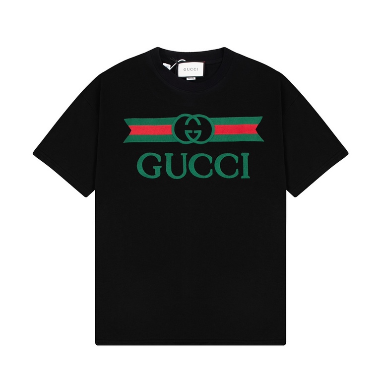 Gucci Gucci Logo Oversized Embroidered Short Sleeve T-Shirt with Interlocking ButtonsOriginal fabric, official same modelCustomized 240 grams of the same vat-dyed fabrics feel very comfortableSpring and summer the latest