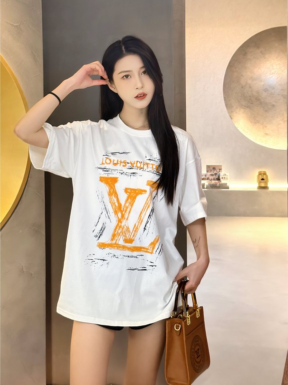 #Louis VuittonLouis Vuitton 24ss Hand Painted Graffiti Large Letter Print Short Sleeve Up