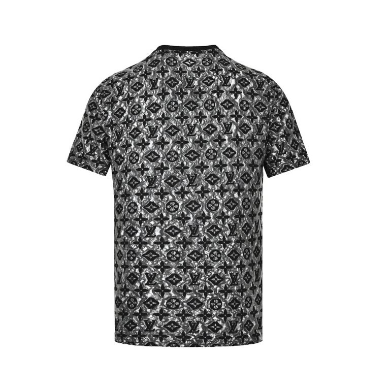 Louis VuittonLouis Vuitton 23ss Double Mesh Jacquard Aged Short SleeveMachine wash only, hand wash only, this section stacked with see-through mesh fabric and jacquard cotton fabric lining, interlaced with full-width Mon